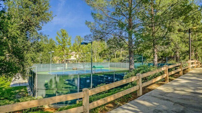 Building Photo - 27221 Camden Pl