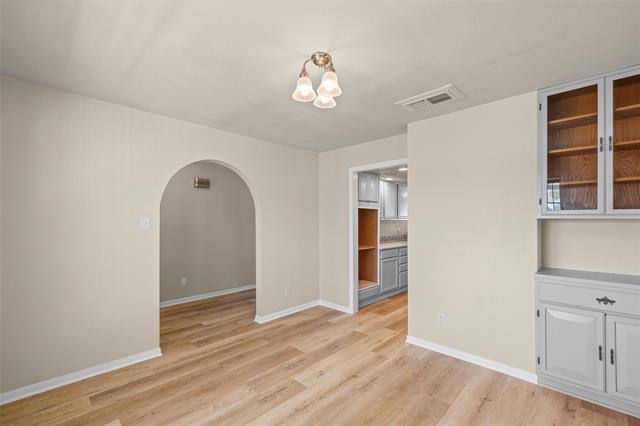 Building Photo - 201 Gail Dr