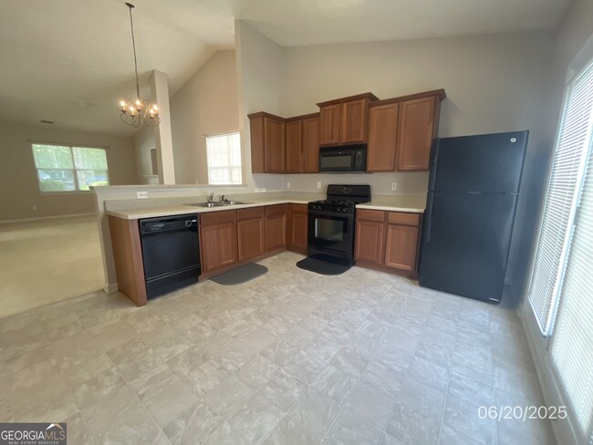 Building Photo - 1419 Wilshire Way