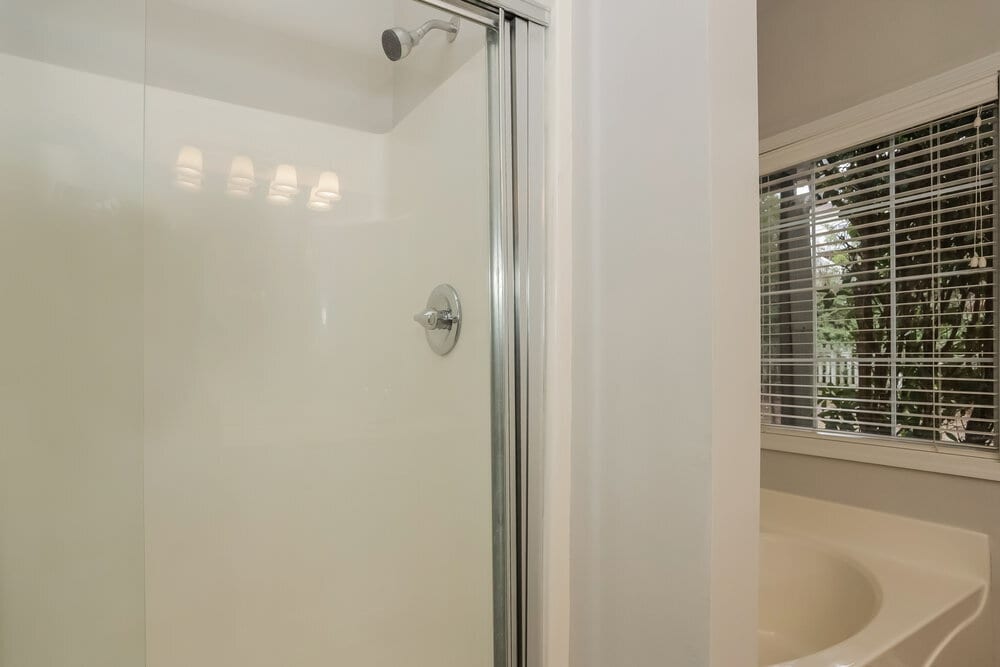 Building Photo - 2650 Neighborhood Walk