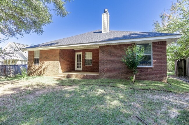 Building Photo - $1,800/month | 3 BD • 2 BA | No Pets