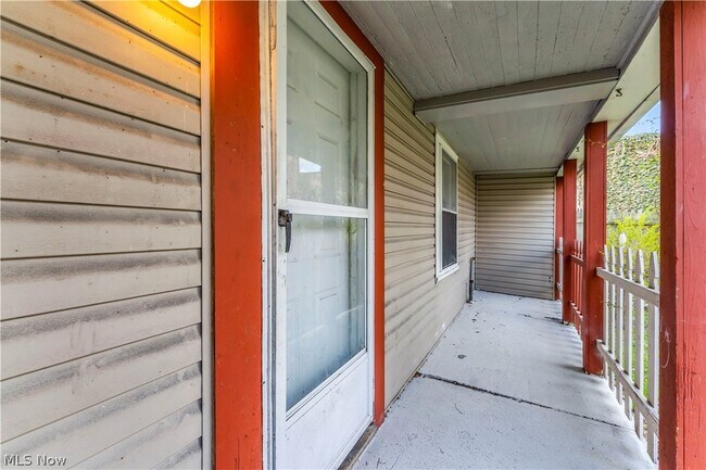 Building Photo - 7945 Lorain Ave