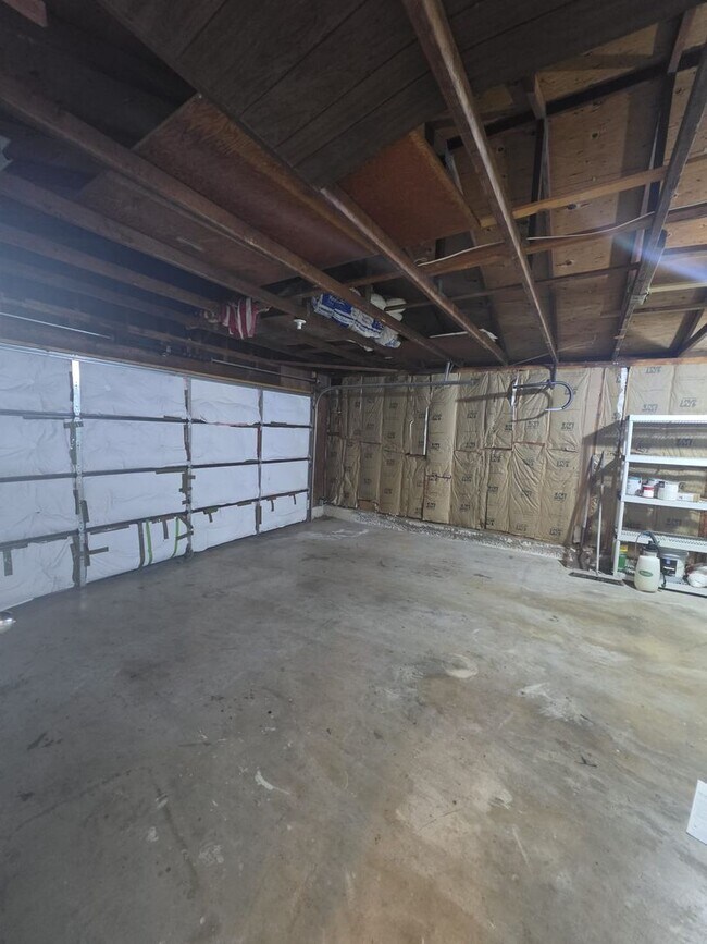 Building Photo - Beautiful 3 bedroom 2 bath Home in Imperial Beach