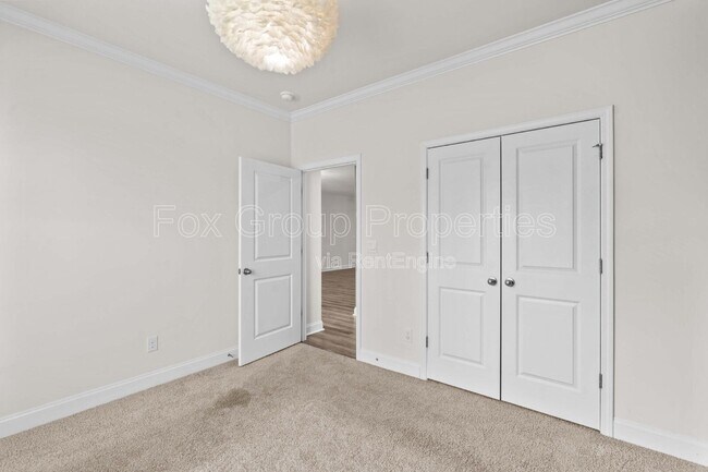 Building Photo - 4110 Steel Wy