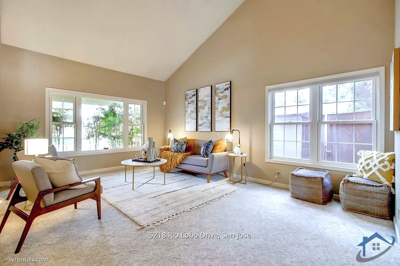 Building Photo - 5218 Rio Lobo Dr