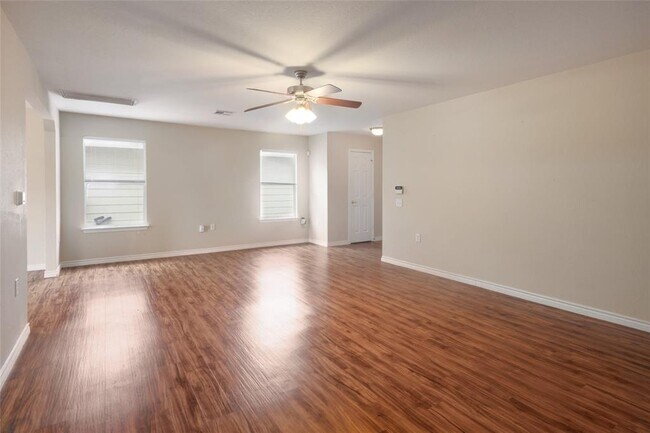 Building Photo - 1432 Anise Dr