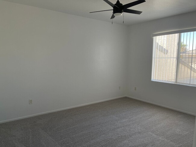 Building Photo - 7131 S Durango Dr