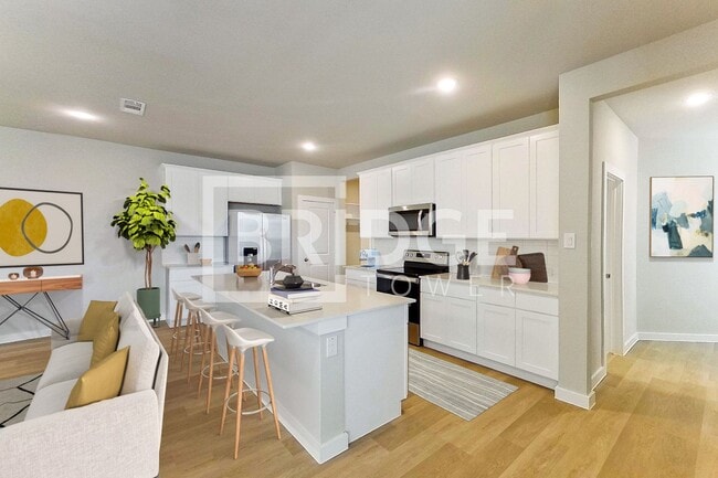 Building Photo - AMITY PLAN