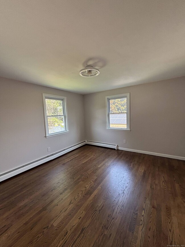 Building Photo - 337 Wiklund Ave
