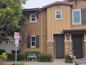 Building Photo - 3+3 condo at Orbella in Oxnard - Close to Beaches and Channel Islands Harbor
