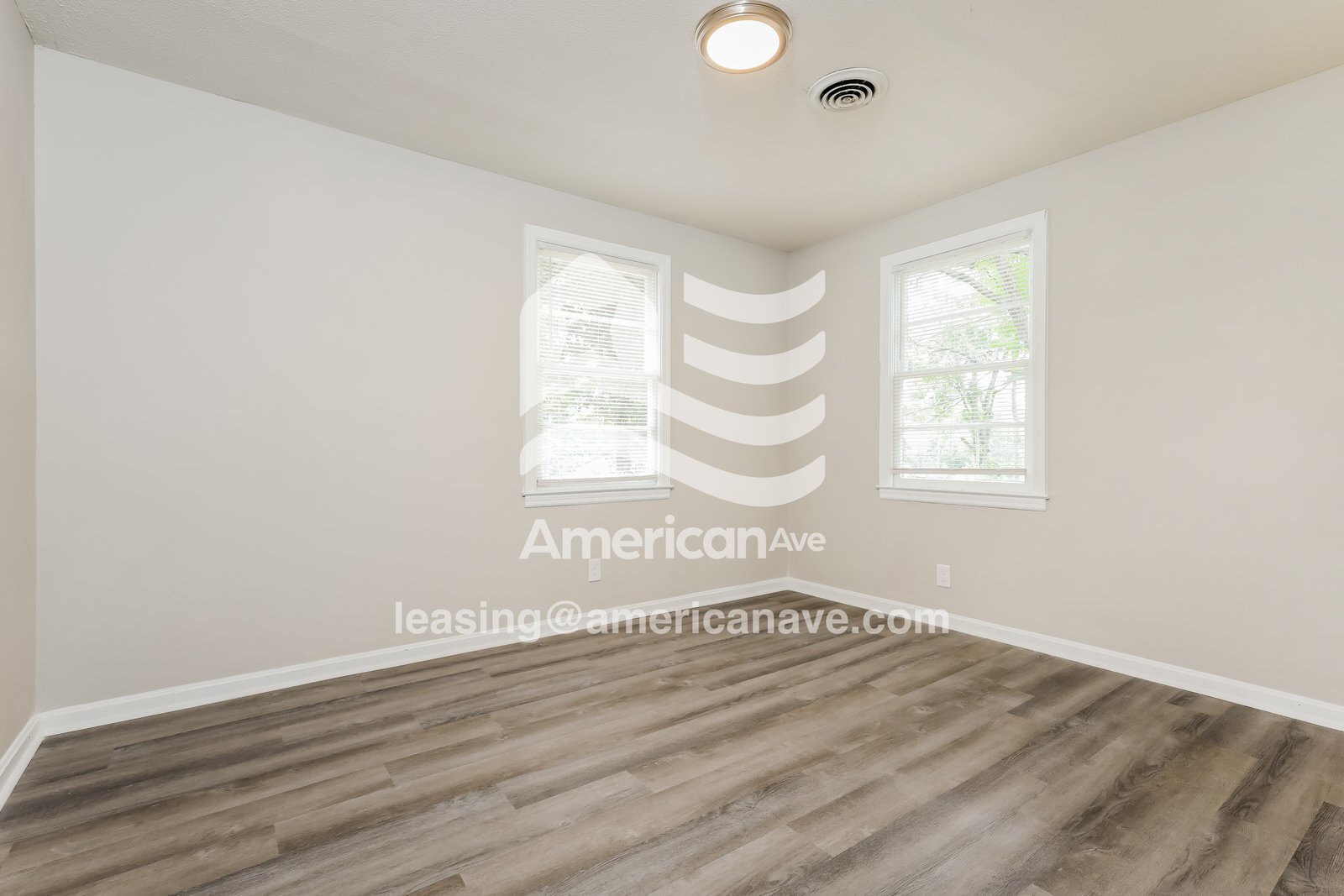 Building Photo - 2913 22nd Ave