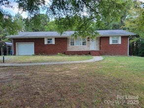 Building Photo - 1575 Simplicity Rd