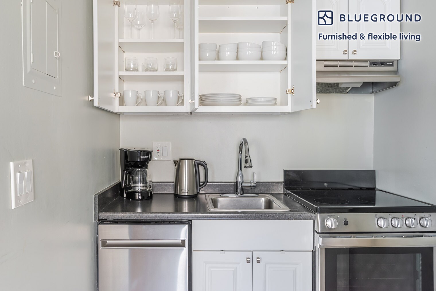 Building Photo - 327 Hawthorne Ave