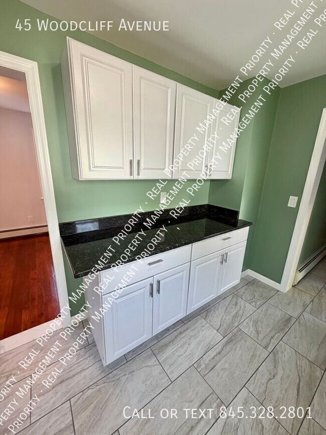 Building Photo - 45 Woodcliff Ave