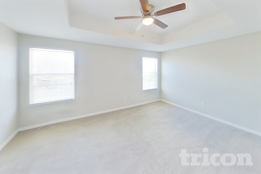 Building Photo - 13814 Crater Cir