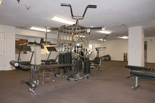 Building Photo - 3920 Mystic Valley Pkwy