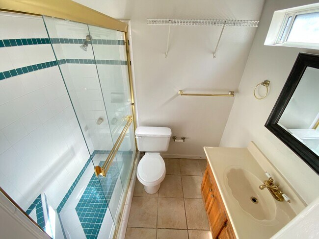 Building Photo - 4BD/2BA House w/ Covered Patio & Pool! (Le...