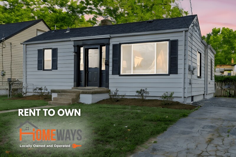 Primary Photo - 135 E Loretta Ave