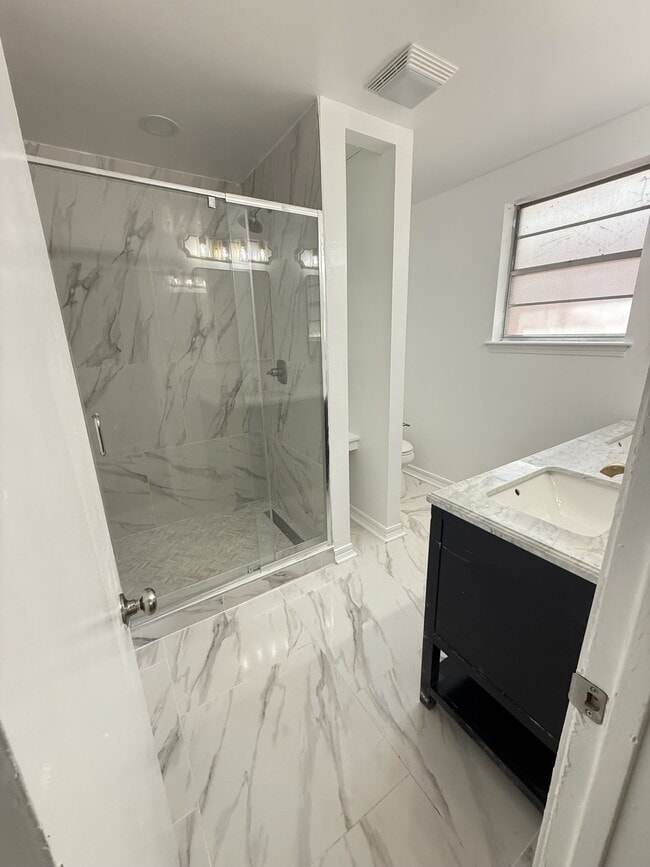 Building Photo - 7801 St Charles Ave