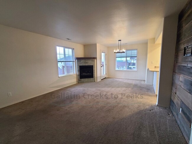 Building Photo - 1098 Longbow Ln