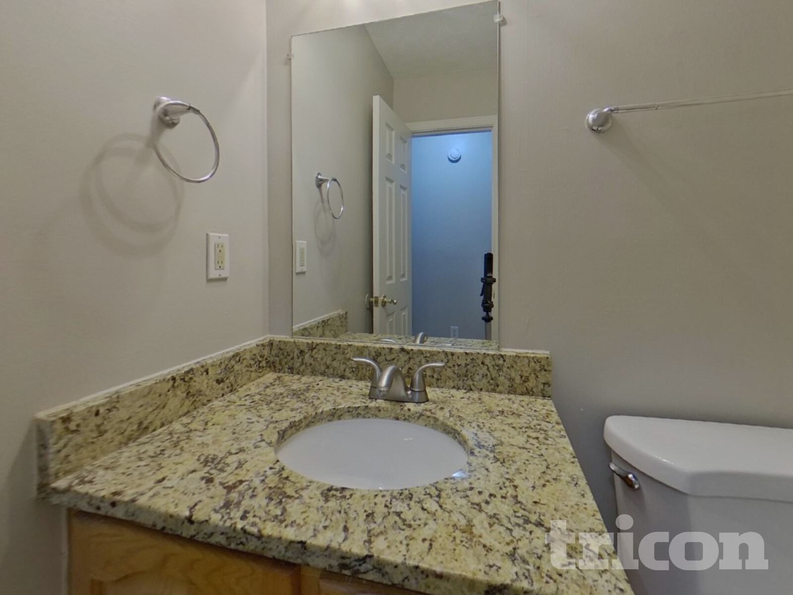 Building Photo - 1753 Independence Dr