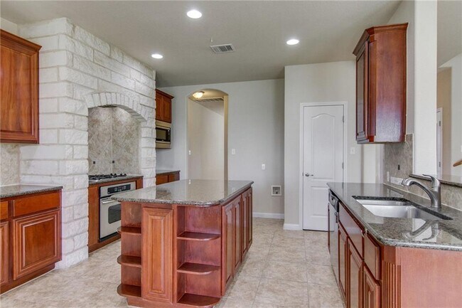 Building Photo - 703 Wood Mesa Ct