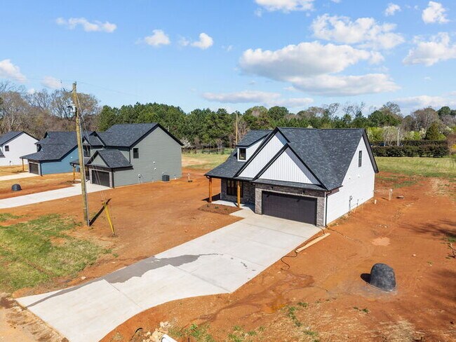 Building Photo - Salisbury New Construction 3 bedroom 2.5 baths