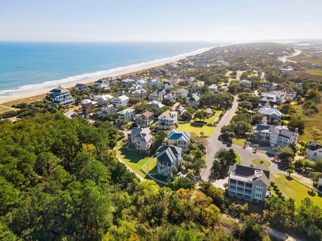 Building Photo - 110 Debordieu Blvd