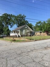Building Photo - 16 N YMCA St