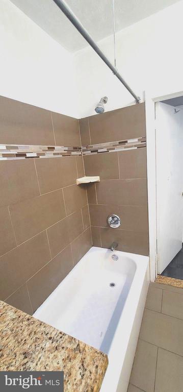 Building Photo - 1451 S Etting St