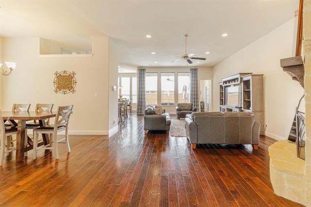 Building Photo - 1103 Somerset Cir
