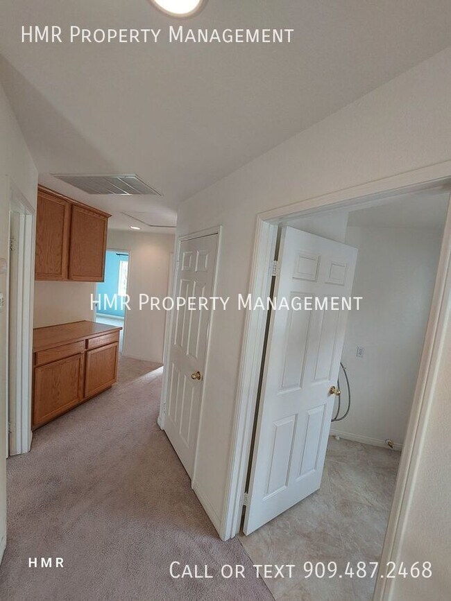 Building Photo - Tranquil Oasis: 4 Bedroom 3 Bath Two-Story