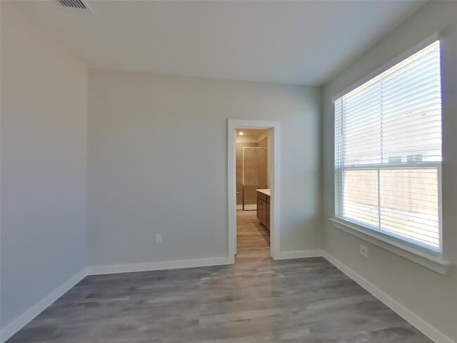 Building Photo - 1536 Mexican Heather Dr