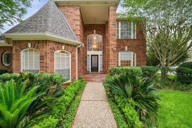 Building Photo - 3622 Springhill Ln