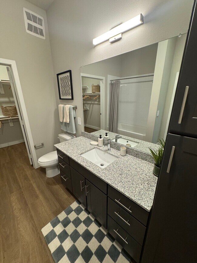 Building Photo - 3601 James Pitts Dr