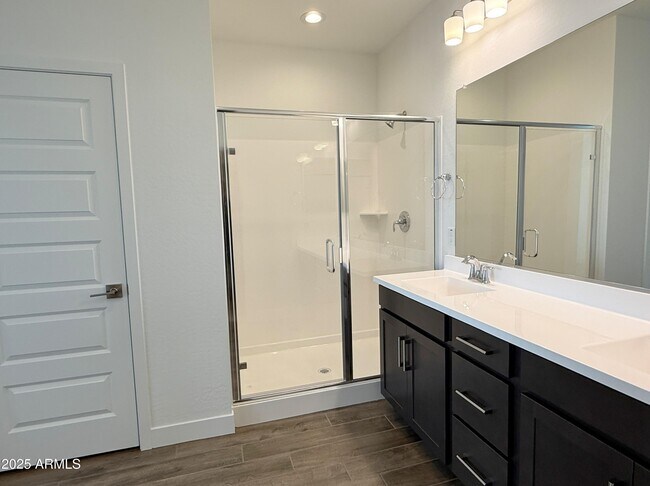 Building Photo - 10203 W Crittenden Ln