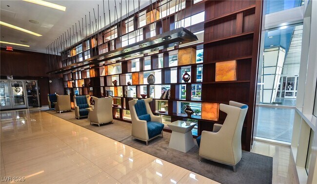 Building Photo - 4525 Dean Martin Dr