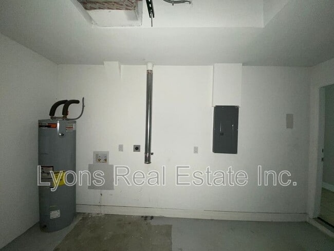 Building Photo - 215 Cultural Park Blvd