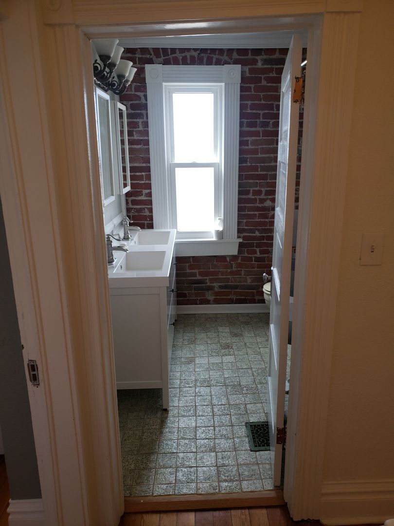 Building Photo - 2755 Lafayette St