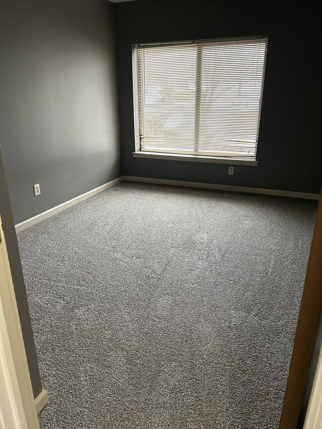 Building Photo - 48 Muirfield Dr