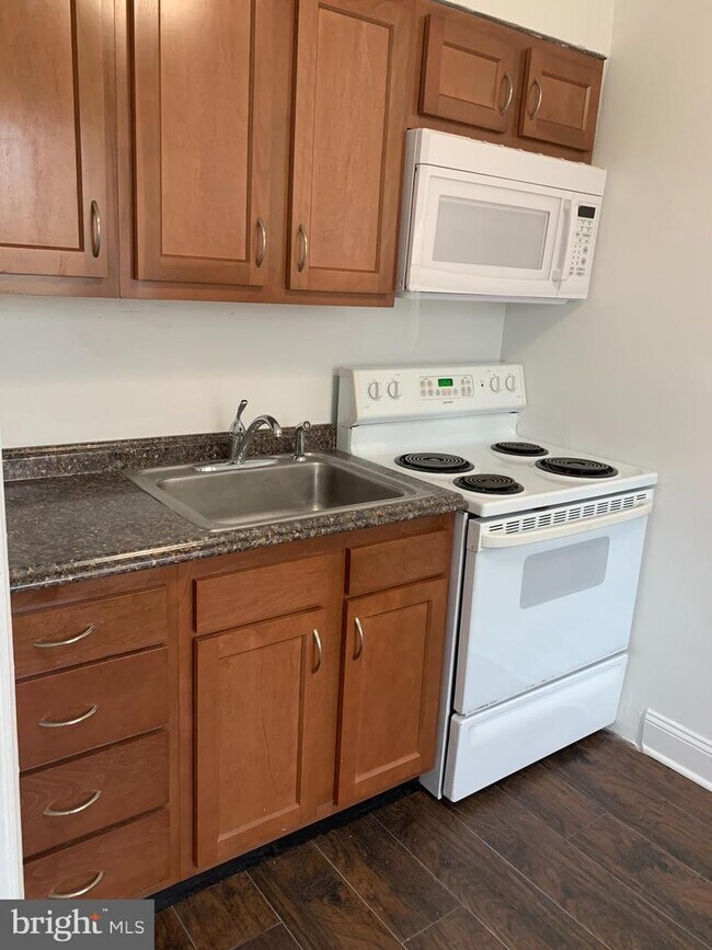 5908 The Alameda 5908 The Alameda Baltimore MD 21239 Apartment Finder