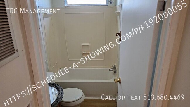 Building Photo - 126 Pompano Dr
