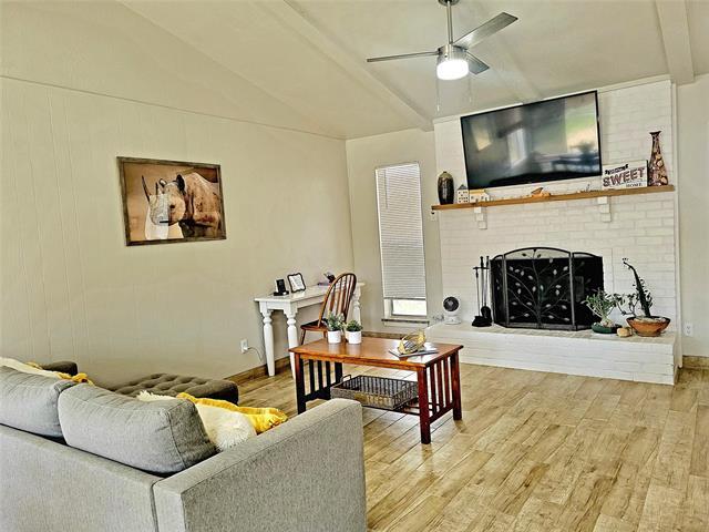 Building Photo - 5526 Excalibur Dr
