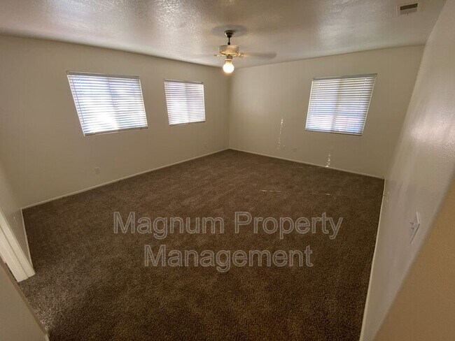 Building Photo - 32405 Corte Palacio