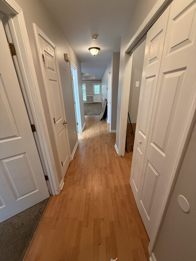 Building Photo - 3 Bed / 2 Bath House for Rent in Phenix City, AL