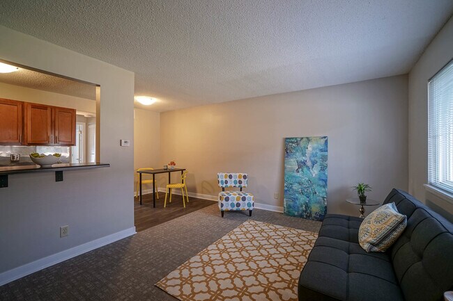 Building Photo - Wildcat Inn - 411-415 N. Martin Luther King Dr