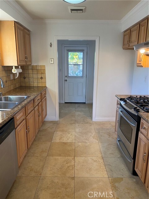 Building Photo - 806 Bloomwood Rd