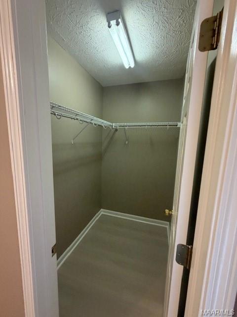 Building Photo - 1946 Chancellor Ridge Rd