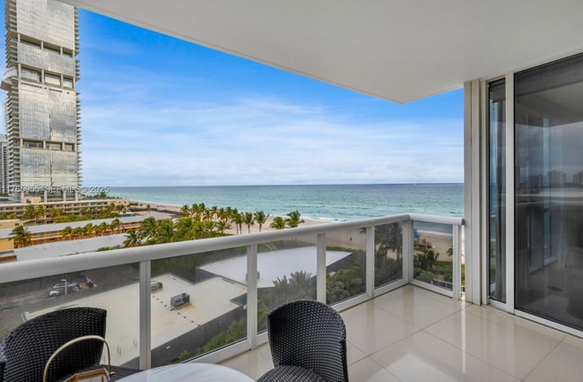 Building Photo - 18201 Collins Ave