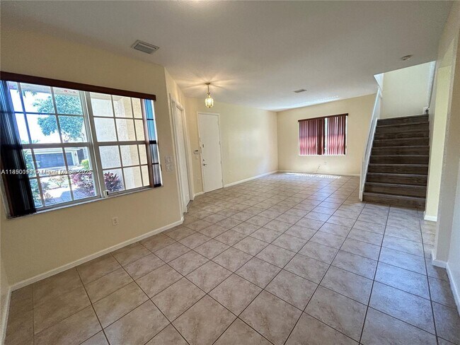 Building Photo - 7828 Parsons Pine Dr